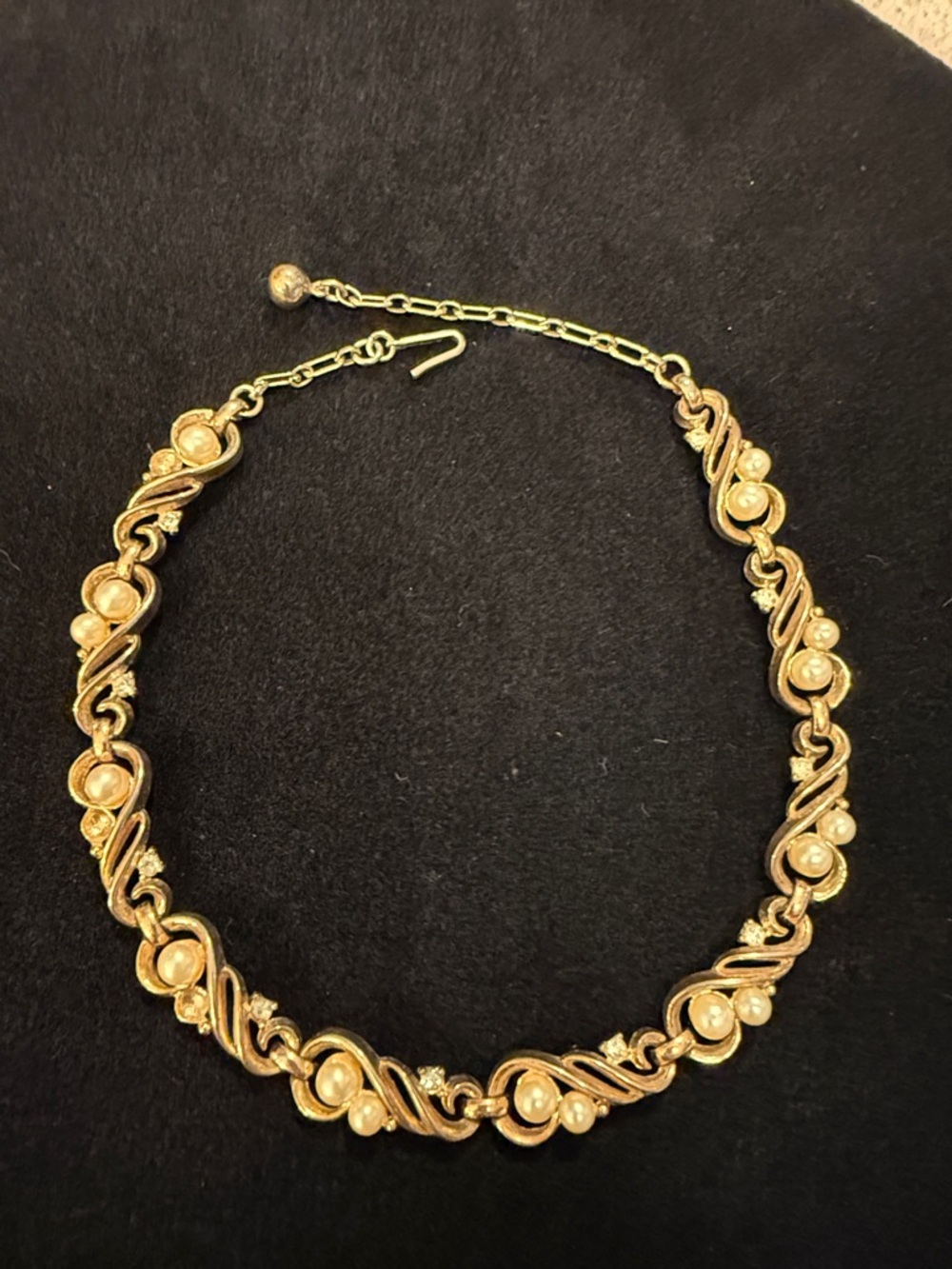 Vintage Costume Jewelry Necklace